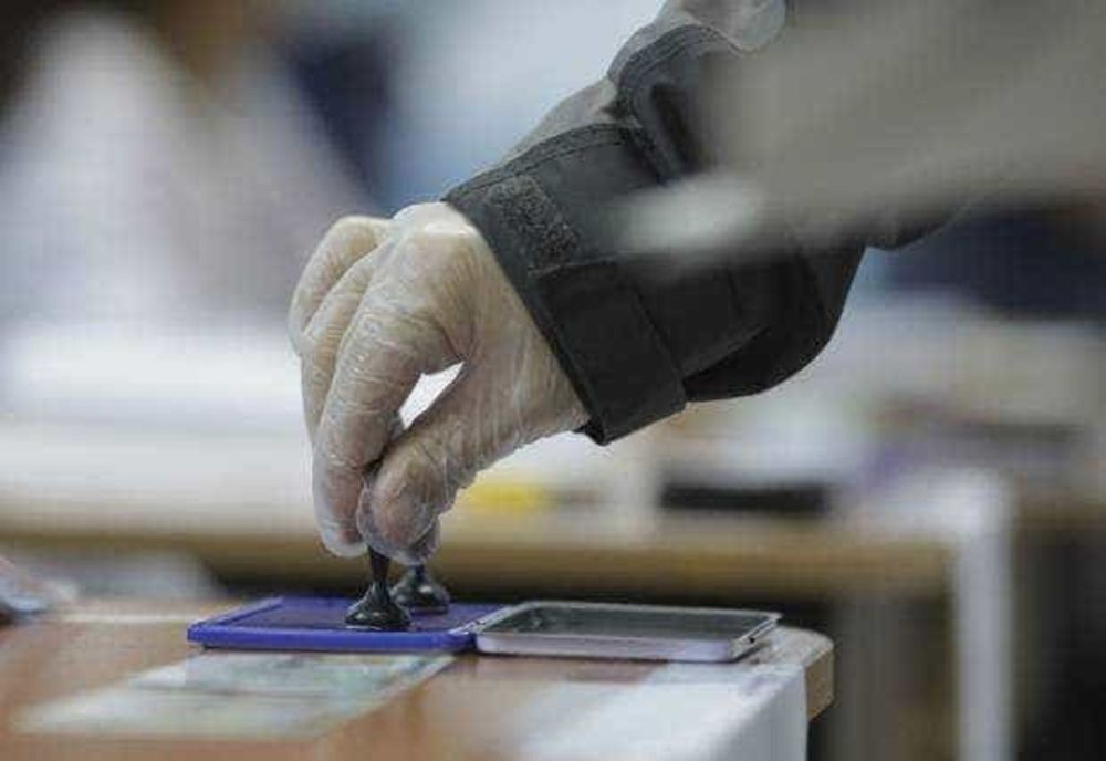 CUM ÎȚI POȚI EXERCITA DREPTUL LA VOI DUMINICĂ, PENTRU TURUL 2 AL PREZIDENȚIALELOR. AEP VINE CU PRECIZĂRI