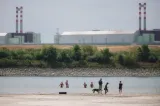 Conflict pe Dunăre între Austria și Ungaria. Miza este apa folosită pentru centrala nucleară Paks