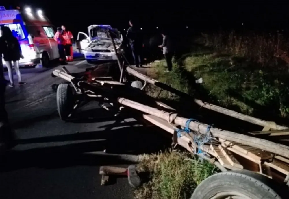 Coliziune între un autoturism și o căruță pe Valea Dâmboviței. O persoană a ajuns la spital