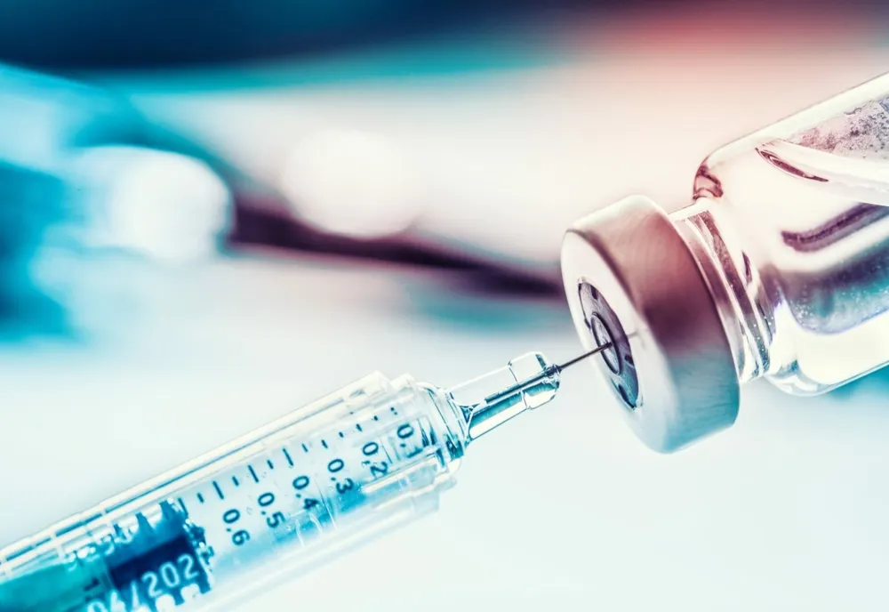 Dâmboviţa. Zece persoane audiate într-un dosar de ''vaccinare la chiuvetă'', la Târgoviţte