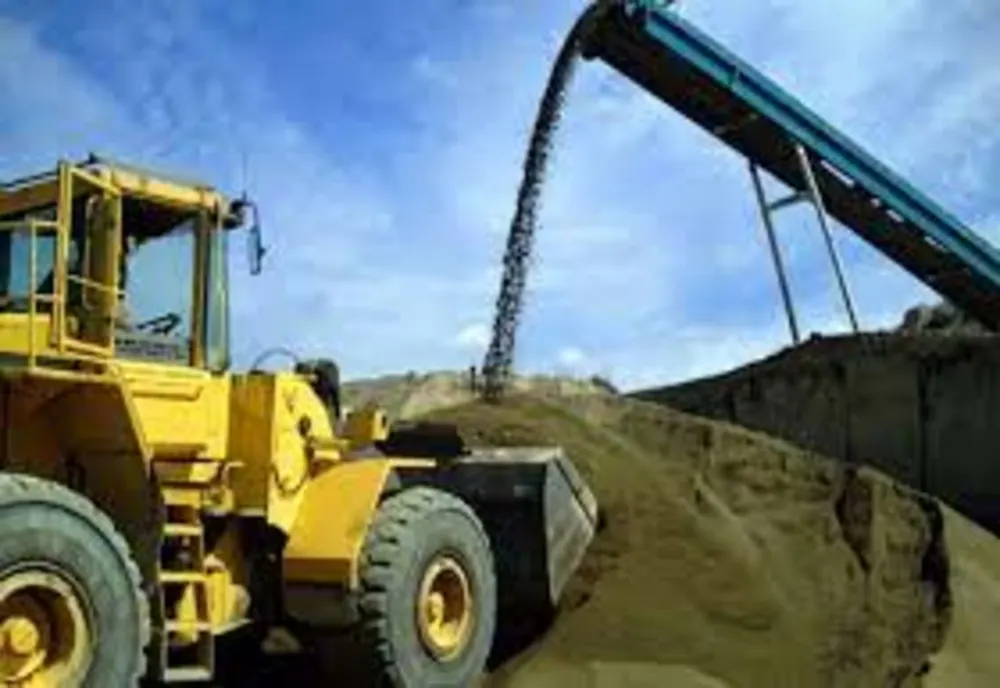 Perșinari: Dosar penal pentru administratorul unei societăți comerciale care extrăgea agregate minerale din râul Dâmbovița