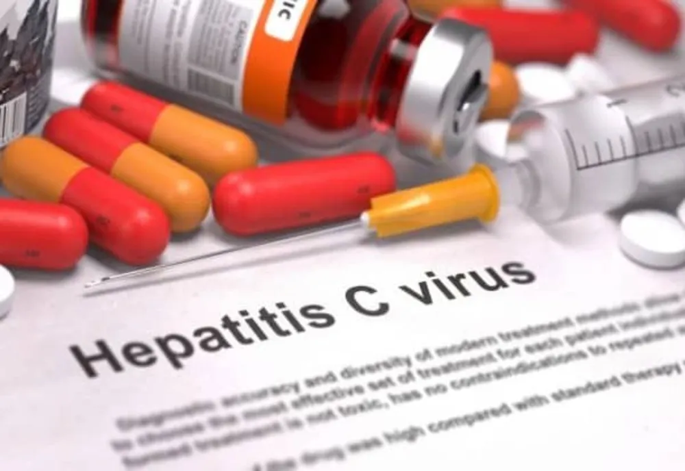 Peste 2.700 de pacienţi depistaţi cu hepatita B sau C, printr-un program de testare pentru hepatitele virale