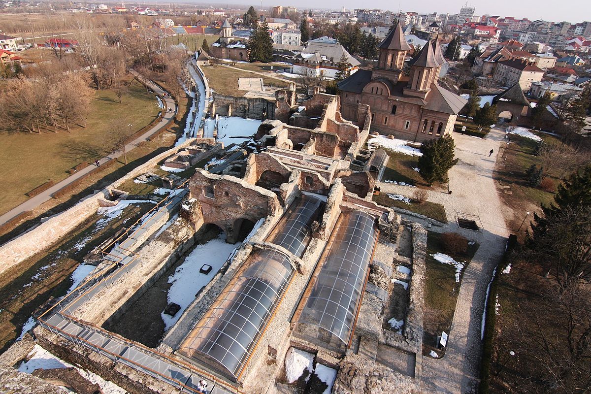 curtea domneasca targoviste