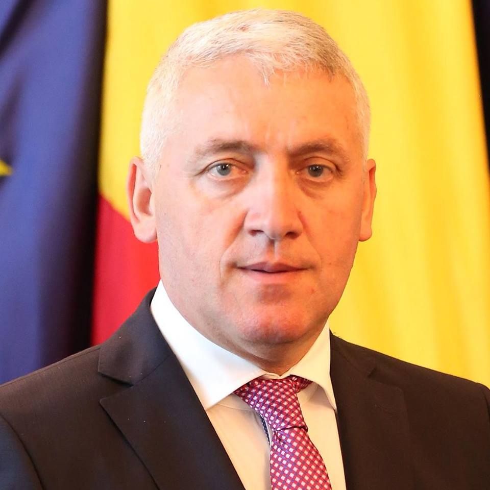 Adrian tutuianu
