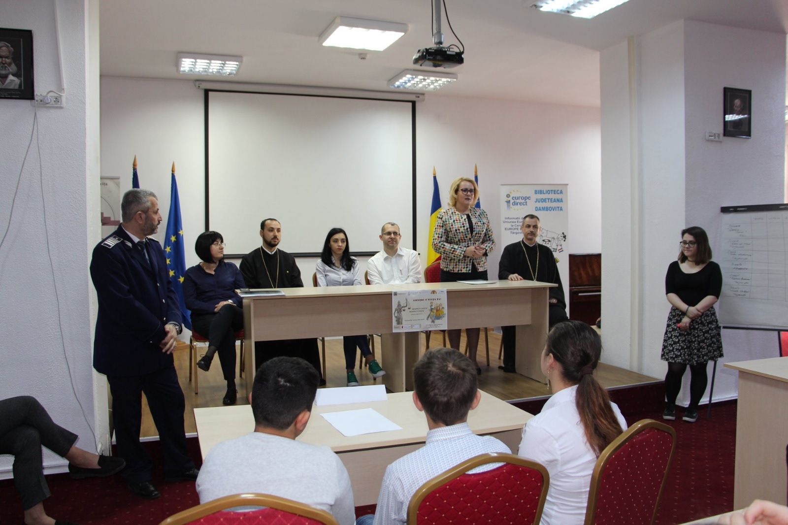 concurs biblioteca