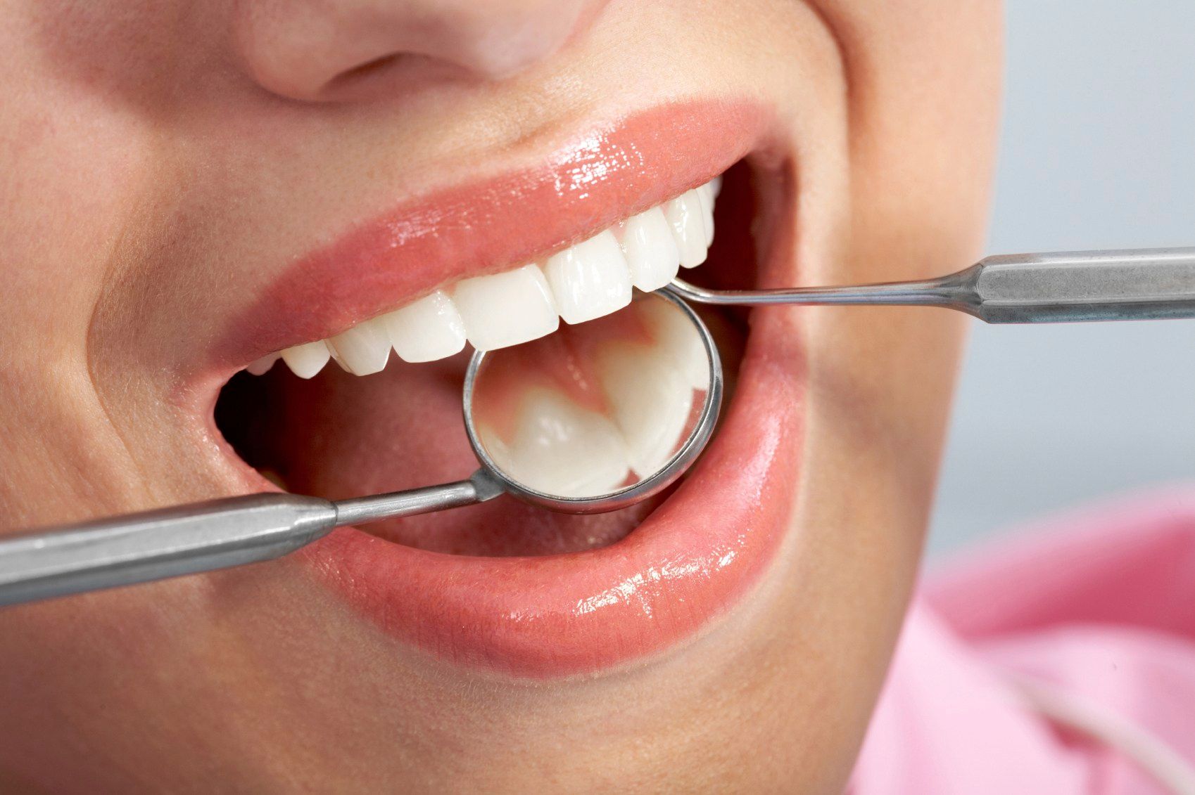 Dentist