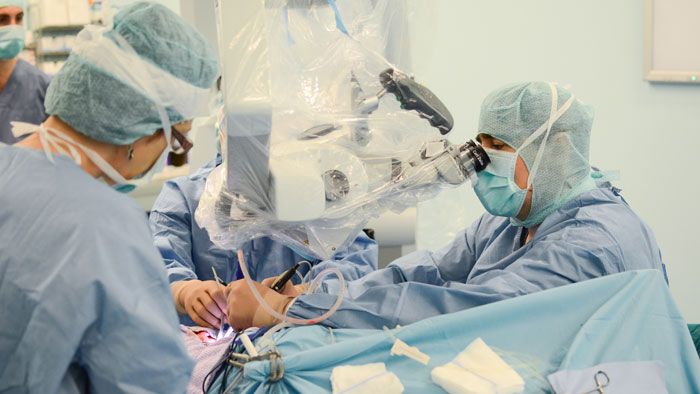 Neurochirurgie-2
