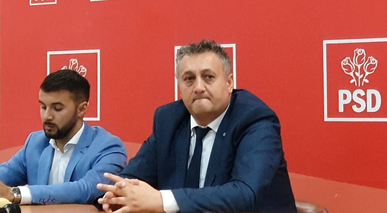 poza mare oprea