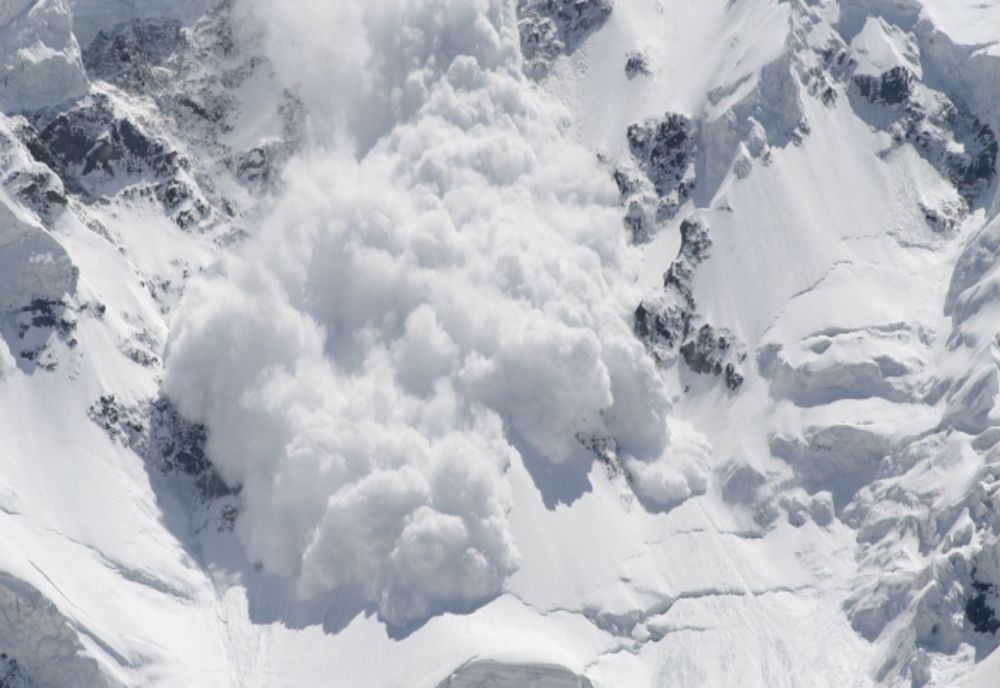 Risc însemnat de avalanșă în Bucegi și Făgăraș
