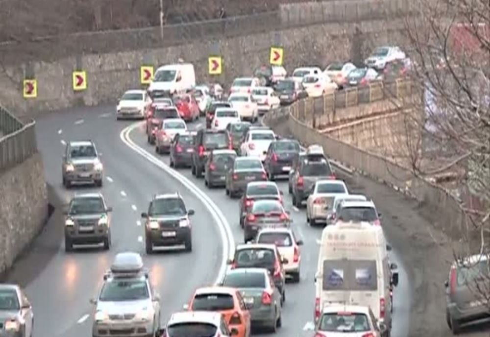 Trafic infernal, din nou, pe Valea Prahovei (DN 1)