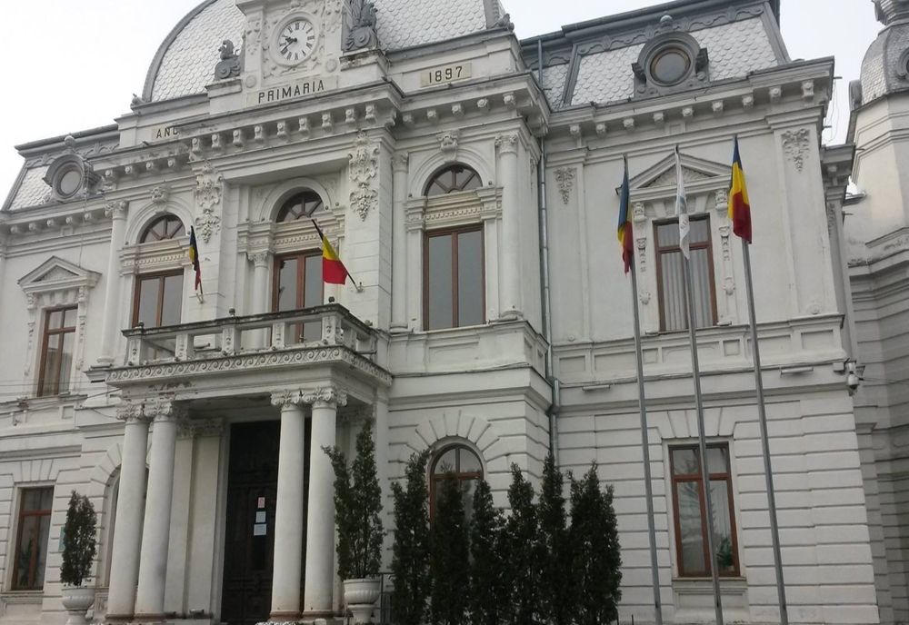 Administrația publică târgovișteană recaționează, în scandalul reținerii persoanelor din departamentul economic: ''Noi am facut sesizarea la Parchet''