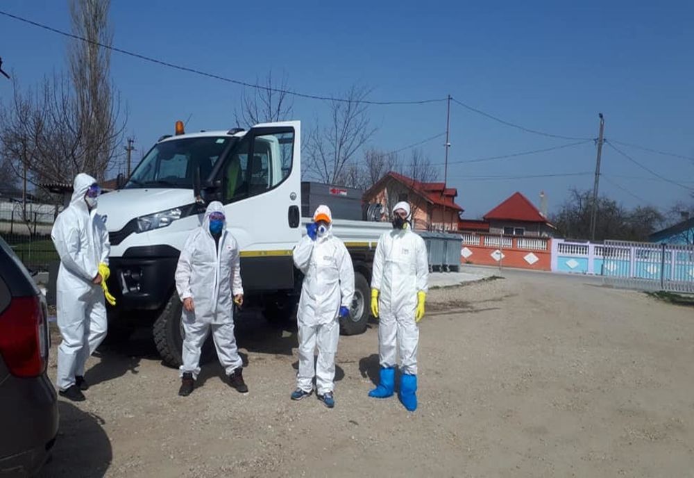 La Corbii Mari situația se degradează. Primarul spune că firmele refuză să mai aducă pâine si alimente în comună