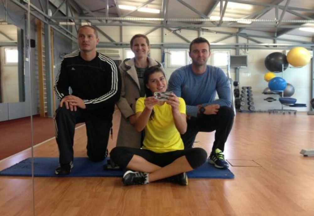 Lovitură de imagine, pentru târgovișteanca Sorana Cîrstea. Va lucra cu Theo Cercel, preparatorul fizic concediat de Halep