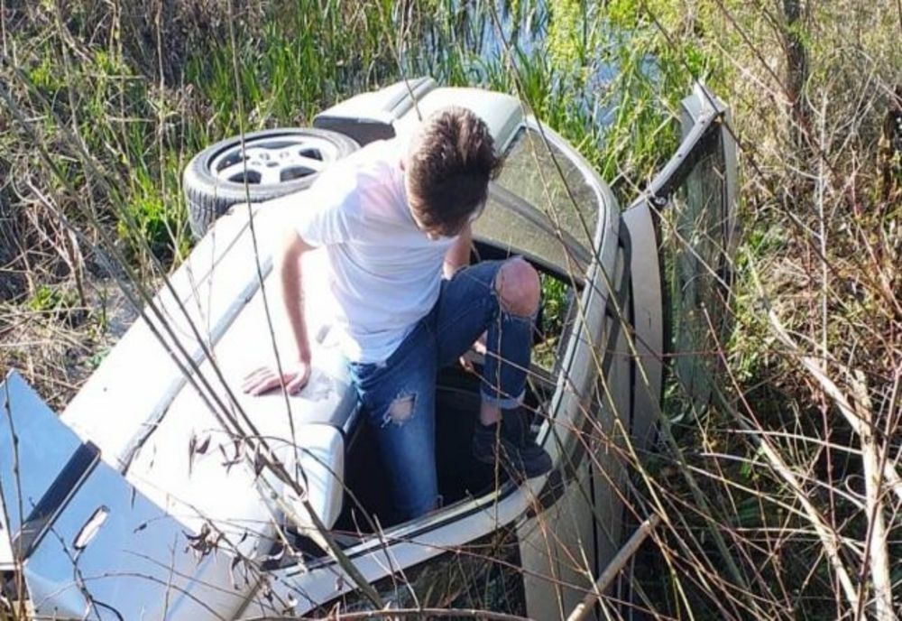 Dâmbovița. Tânăr urmărit de Poliţie după ce conducea un BMW cu 182 km/h pe DN71