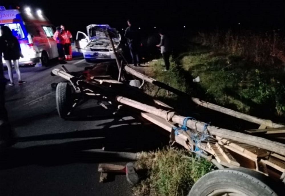 Coliziune între un autoturism și o căruță pe Valea Dâmboviței. O persoană a ajuns la spital