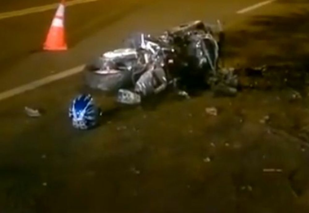 Târgoviște: Un motociclist a murit după ce a fost acroșat de un autoturism