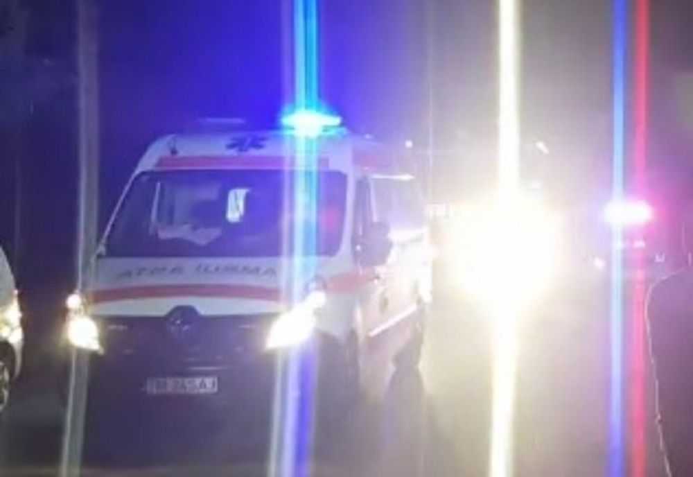Accident mortal în Dâmbovița. Două pesoane au decedat, alte patru sunt rănite, printre care trei minori