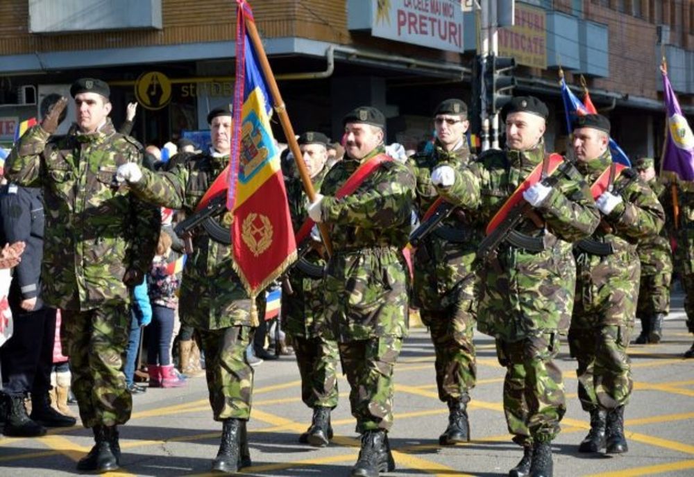 Ziua Națională a României va fi sărbătorită și la Târgoviște! Defilarea trupelor va avea loc la ora 11.55.