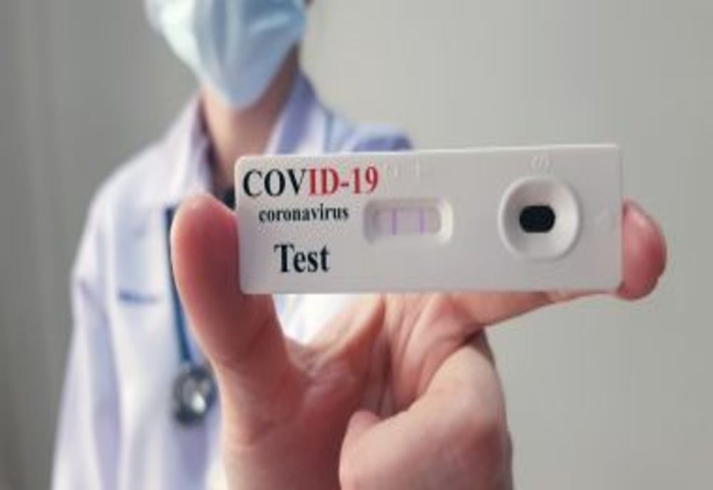 Dâmboviţa. 360 elevi și 116 personal din școli, confirmați cu COVID-19, în ultimele 10 zile