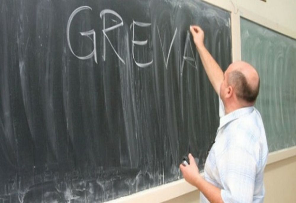 Grevă de avertisment a salariaților din învățământ