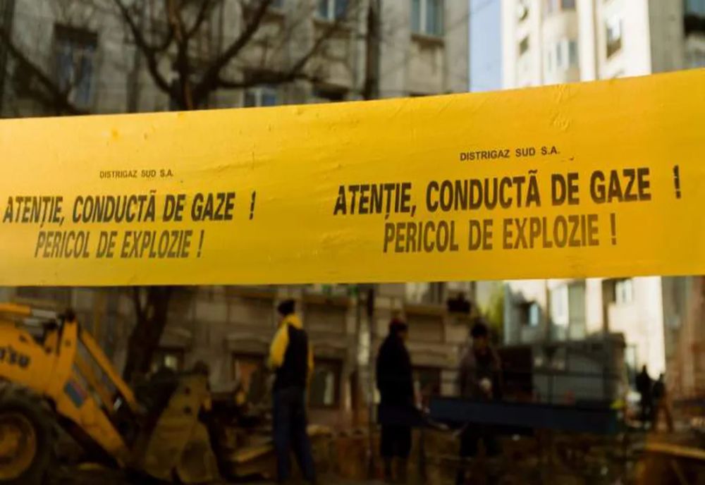 Dâmboviţa. Conductă de gaz spartă, pe o stradă din Târgovişte
