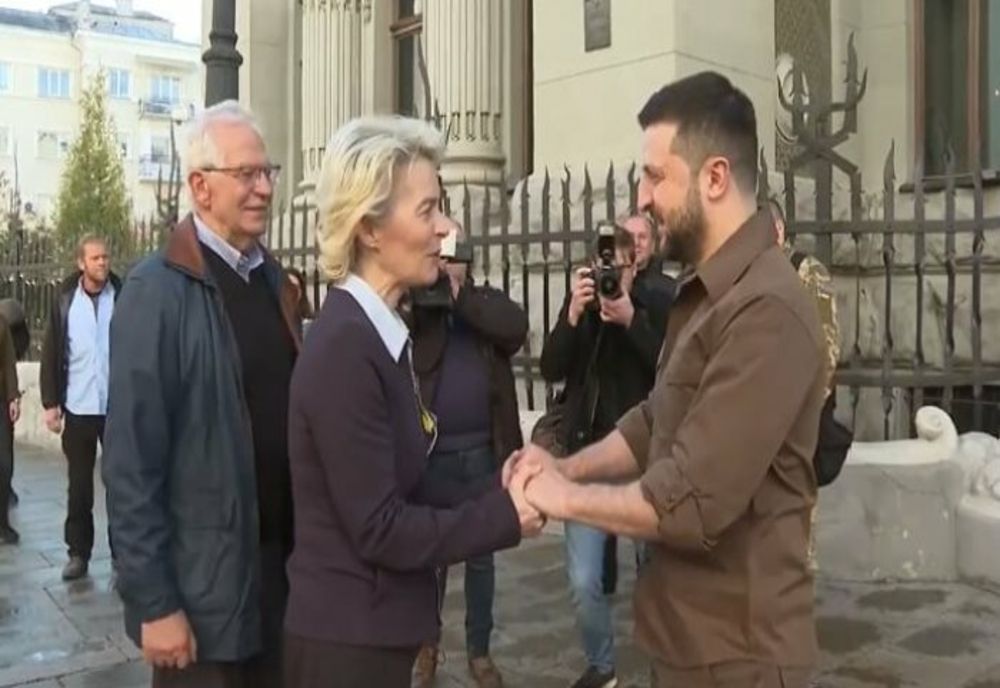 Ursula von der Leyen i-a promis președintelui Volodymyr Zelenski un proces accelerat de aderare la UE