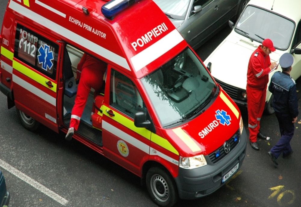 Accident grav în Dâmbovița! Un copil a fost transportat de urgență la spital