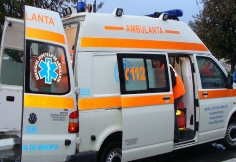 Dâmboviţa. Un şofer băut a produs un accident rutier cu trei victime