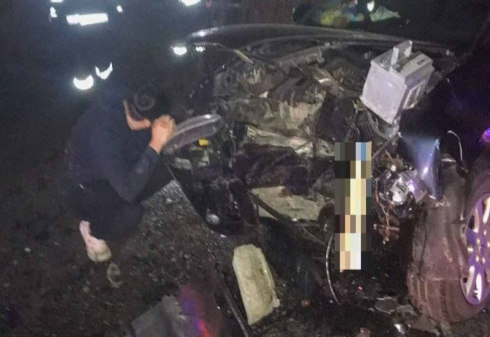 Accident rutier în Dâmboviţa. O persoană a decedat iar alta a fost rănită