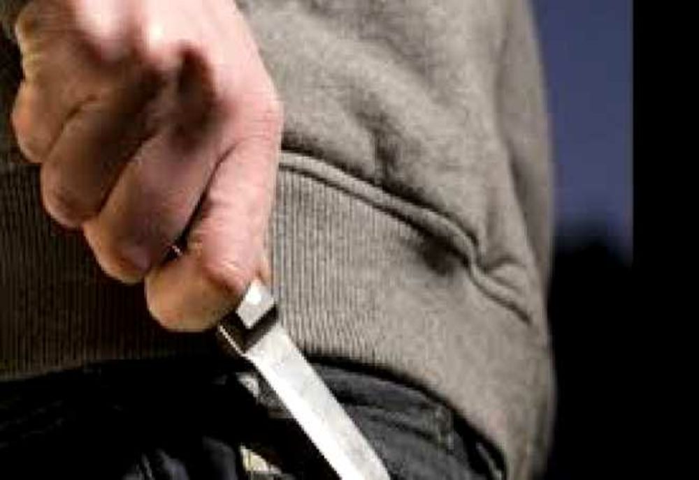 Tânăr reţinut după ce ar fi provocat un scandal imens într-o societate comercială din Târgovişte