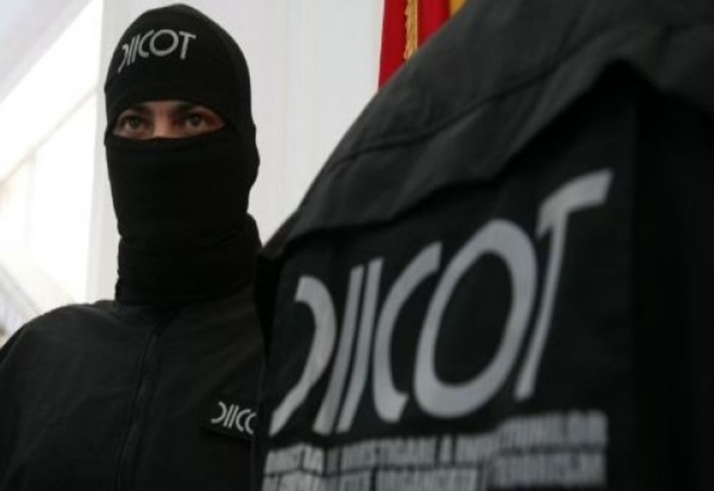 PERCHEZIȚII DIICOT ÎN BUCUREȘTI ȘI ÎN TREI JUDEȚE. CLANURILE PIAN ȘI PURCEL, VIZATE PENTRU TRAFIC DE PERSOANE ȘI PROXENETISM