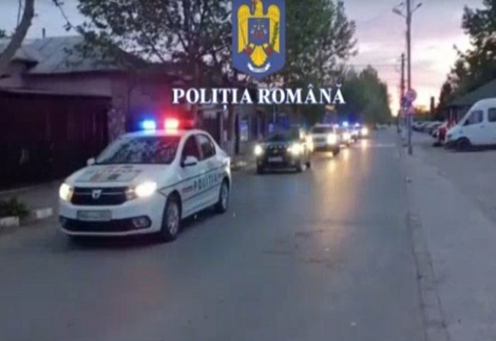 58 de acţiuni operative joi dimineaţă: 300 de percheziţii domiciliare, aproximativ 300 de persoane urmând să fie duse la audieri