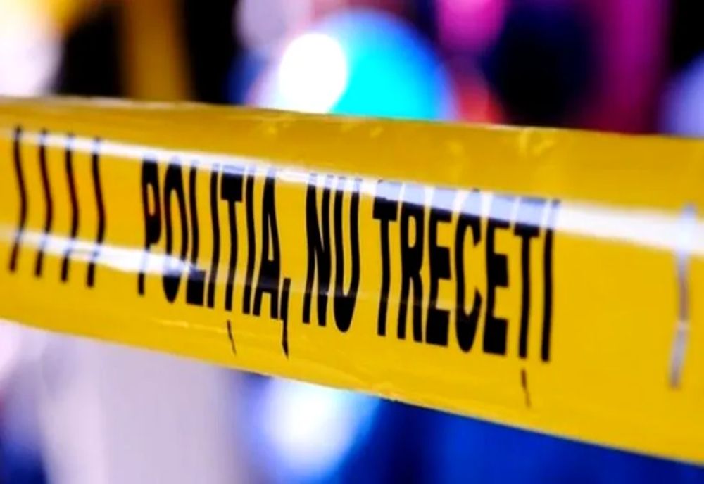Caz șocant. Bărbat ucis cu brutalitate, prin înjunghiere, găsit într-o cameră de hotel din județul Dâmbovița