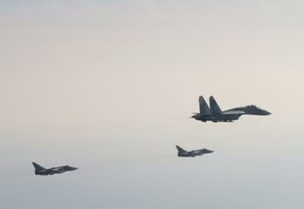 ALERTĂ AERIANĂ LA GRANIȚA CU UCRAINA. MApN A RIDICAT AVIOANE F-16 DUPĂ DETECTAREA UNOR DRONE