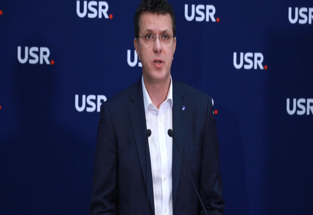 SURSE: Numărătoarea inversă pentru Moșteanu! Biroul Național al USR, reunit de urgență după scandalul studiilor. Nicușor Dan, discuții cu ministrul Apărării