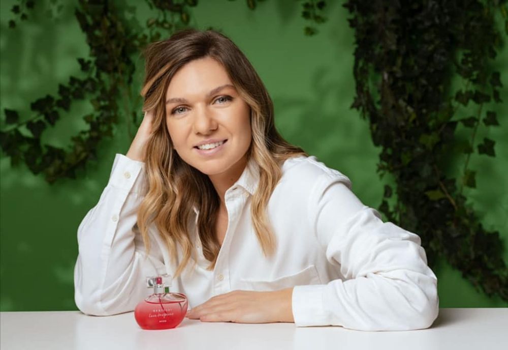 CUM S-A ÎMBRĂCAT SIMONA HALEP LA ÎNTÂLNIREA CU PAPA LEON LA VATICAN
