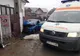 Video| Un autoturism a intrat într-un stâlp de electricitate. Patru persoane accidentate