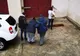UPDATE: VIDEO Abia se ține pe picioare, dar a omorât un om cu toporul