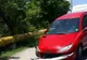 Update| Un autoturism s-a izbit de un stâlp, la Pucioasa. Două persoane sunt rănite