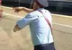 VIDEO Controlor de pe Săgeata Albastră, aproape să fie uitat în gară. Momentul hazliu