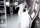 VIDEO Bătaie într-un bar din Dâmbovița. Un tânăr lovit din senin a fost băgat în spital