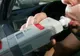 Un pieton, aflat serios sub influența băuturilor alcoolice, a ajuns la spital, după ce a fost lovit de o mașină