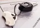 A furat actele unei mașini și a încercat să obțină "recompensă", șantajând proprietarul. Vezi cu ce s-a ales.