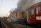Tren cu zeci de călători, cuprins de flăcări în Gara Titu