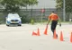 Sute de polițiști din cadrul IPJ Dâmbovița, instruiți în conducere defensivă