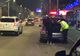 Update: Au intrat cu mașina în pom. Se intervine pentru salvarea pasagerilor