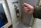 Au crezut că a dat norocul peste ei, după ce au găsit un portofel pierdut de un pensionar