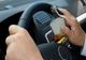 Dâmboviţa. Un bărbat rupt de beat s-a oprit cu mașina în gardul unui imobil